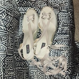 Style & Co. Lace up espadrilles Women's 7.5